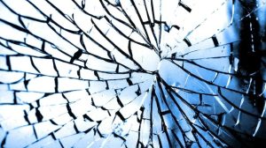How to Safely Remove a Broken Mirror or Glass Table