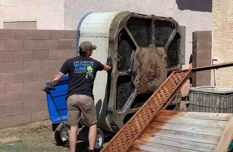Hot Tub Removal Services in Glendale, AZ
