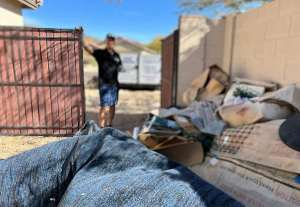 HOA-Friendly Junk Removal in Phoenix, AZ: Ultimate Local Guide