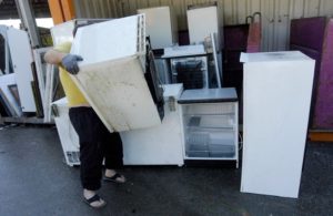 How Refrigerator Disposal Works in Glendale, AZ: Pricing, Timing, and What We Take