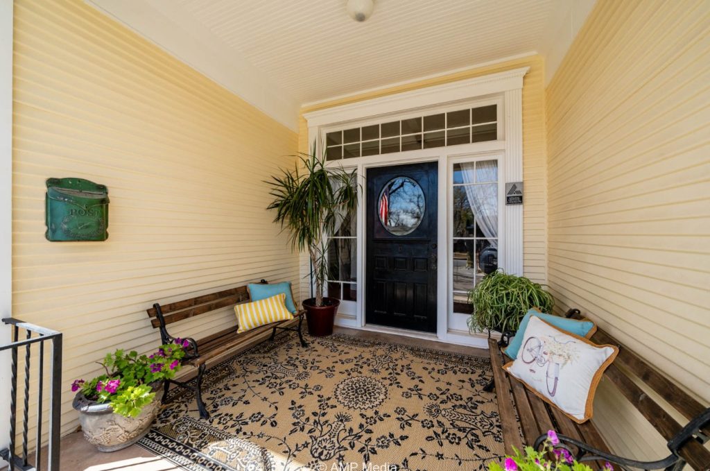 Realtor Pre-Listing Cleanouts in Glendale: Boost Curb Appeal