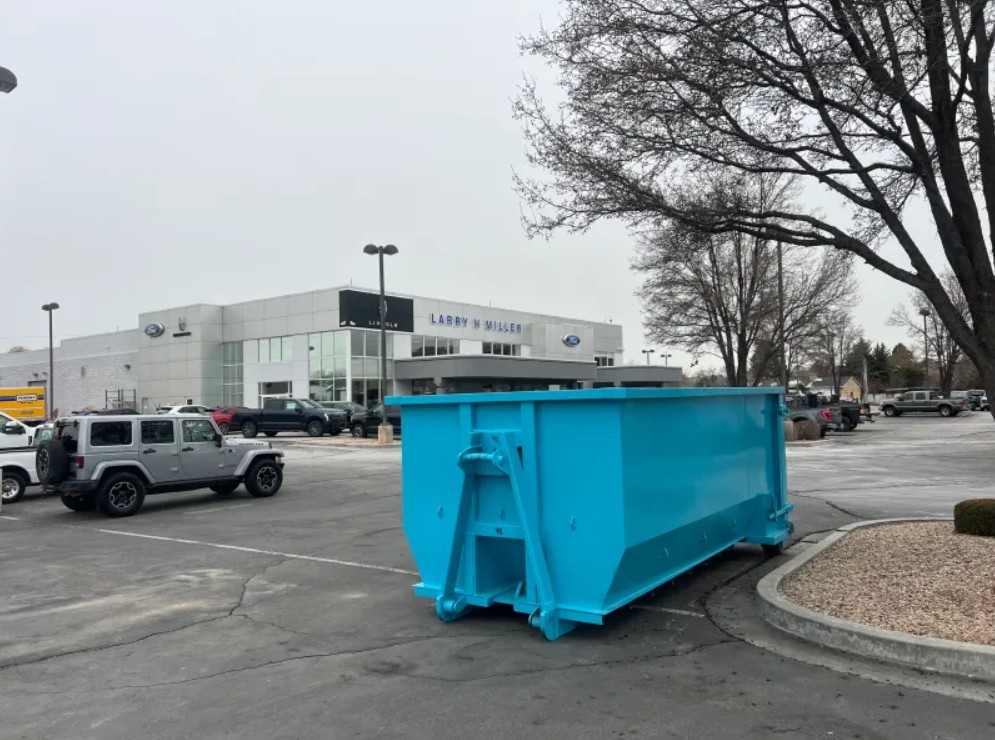 Construction Debris Dumpsters in Scottsdale: Builders’ Checklist