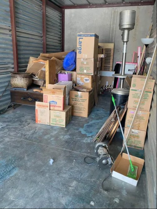 Storage Unit Cleanouts in Scottsdale: Empty It in a Day