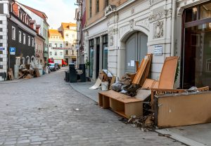 Property Management Junk Removal in Douglas: Fast Turnarounds