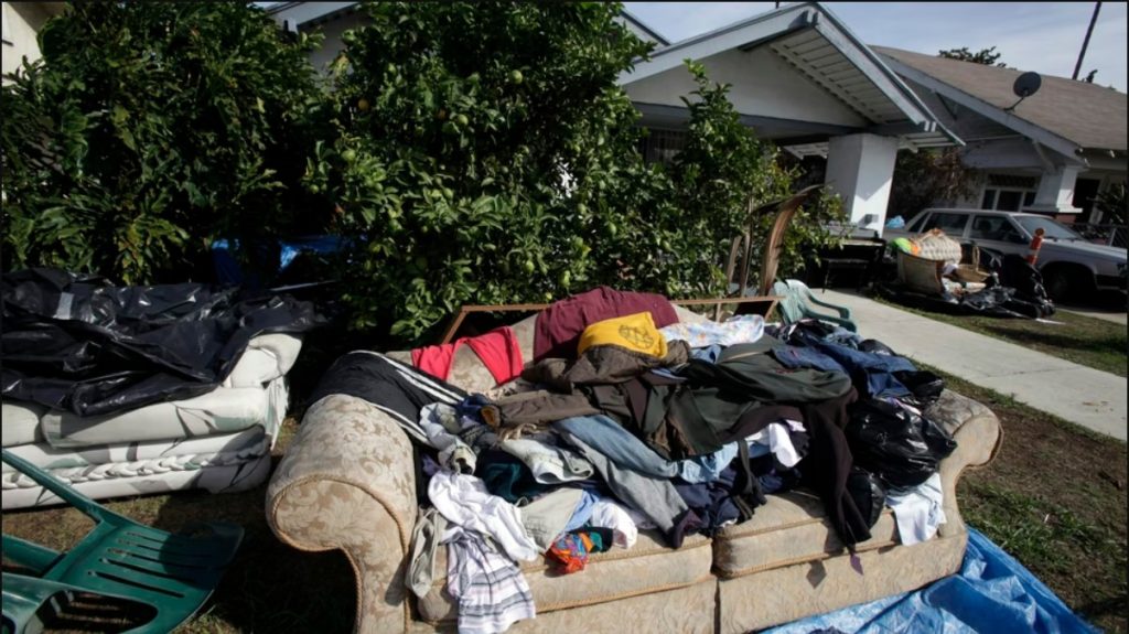 Tenant Turnover & Eviction Cleanouts in Avondale: Landlord Guide