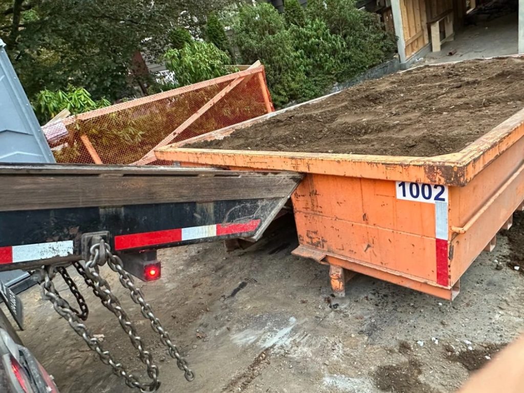 Construction Debris Dumpsters in Paradise Valley: Builders’ Checklist
