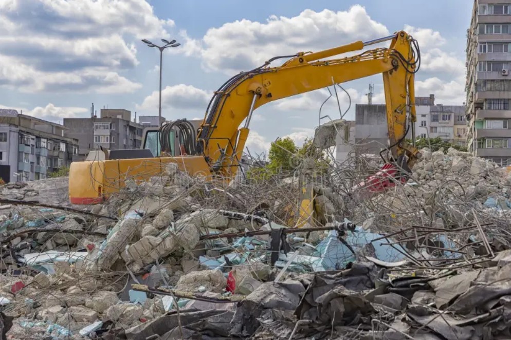 Construction Debris Dumpsters in Queen Creek: Builders’ Checklist