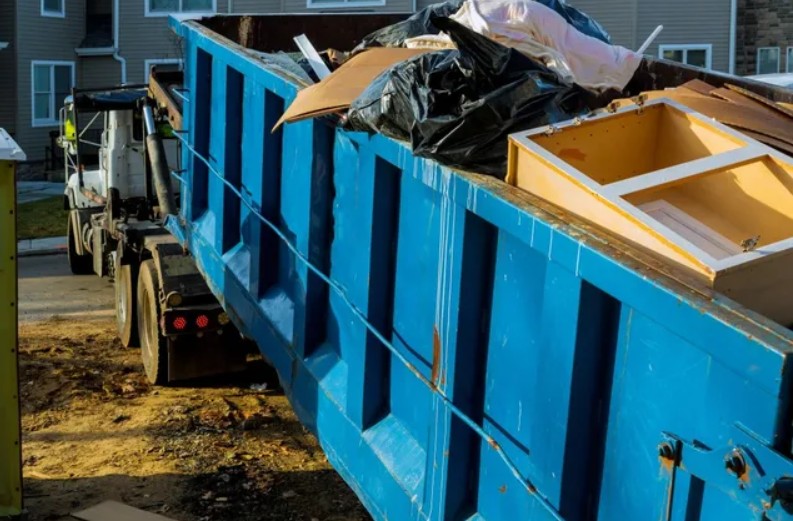 Construction Debris Dumpsters in Sun City: Builders’ Checklist by Junk Rescue