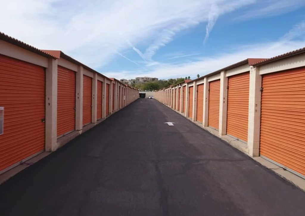 Storage Unit Cleanouts in Tolleson: Empty It in a Day