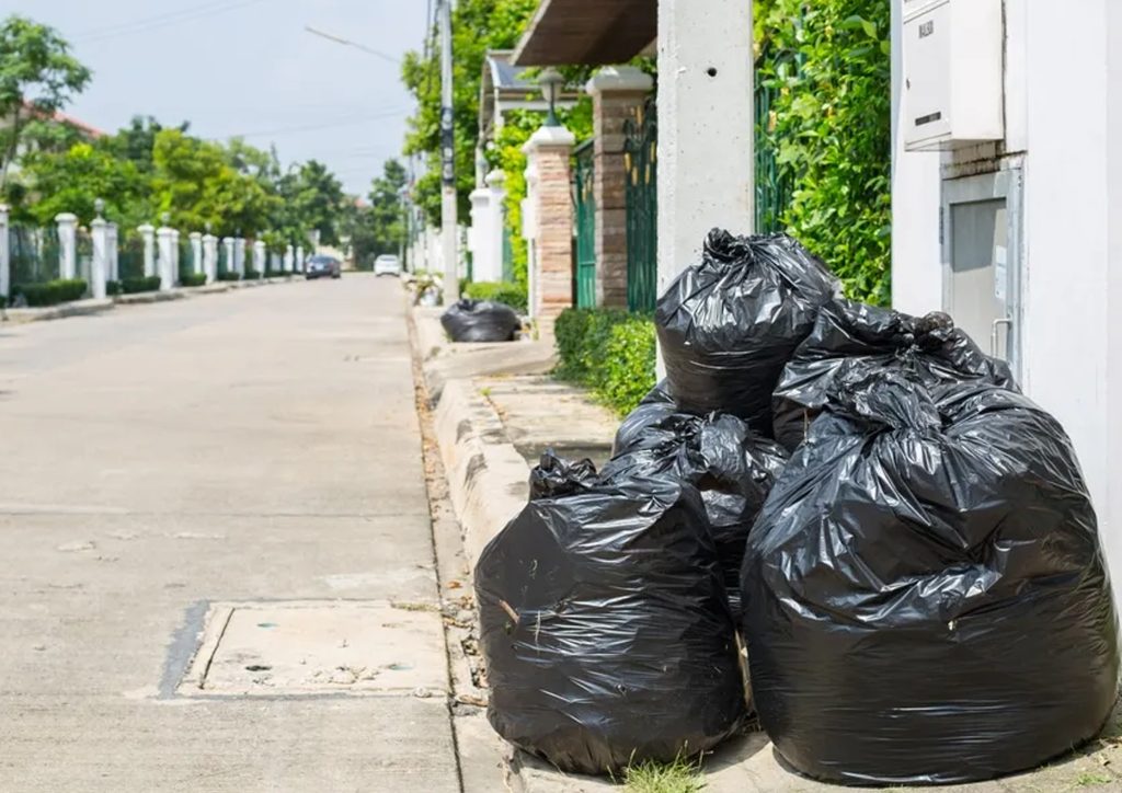HOA & Community Bulk Pickup Alternatives in Cottonwood