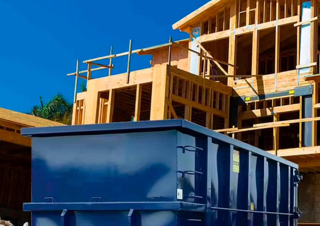 How Builders in North Scottsdale Use Rollaway Dumpsters for New Construction Clean Up