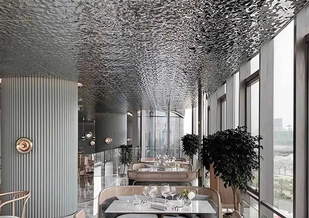 Silverleaf Interior Refresh Between Designer Cycles: Managing Micro Junk Waves