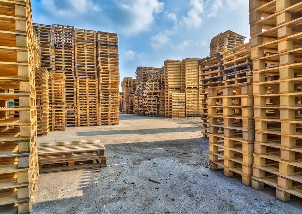 Cardboard and Pallet Hauling for Kierland E-Commerce Businesses