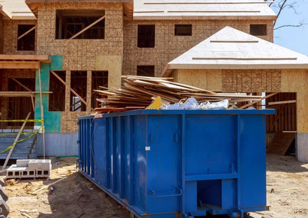 Whisper Rock Multi-Structure Property: Coordinating Junk Removal Across Buildings