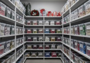 Scottsdale Quarter Holiday Décor Storage and Post-Season Junk Removal