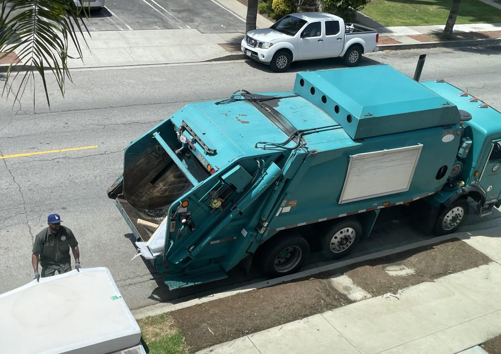 Renovation Waste Anthem – Dumpster vs. Haul-Away | Junk Rescue