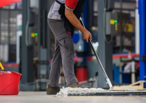 Warehouse Cleanout in Surprise, AZ: Timeline and Scheduling Tips