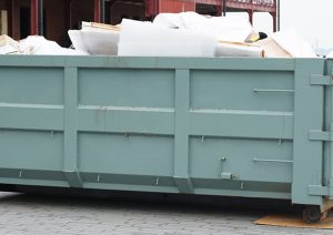 1-800-GOT-JUNK vs Dumpster Rental for Commercial Jobs in Gilbert