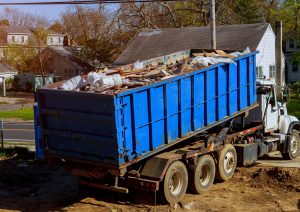 40 Yard Dumpster vs 1-800-GOT-JUNK in Peoria – Which Is Better?